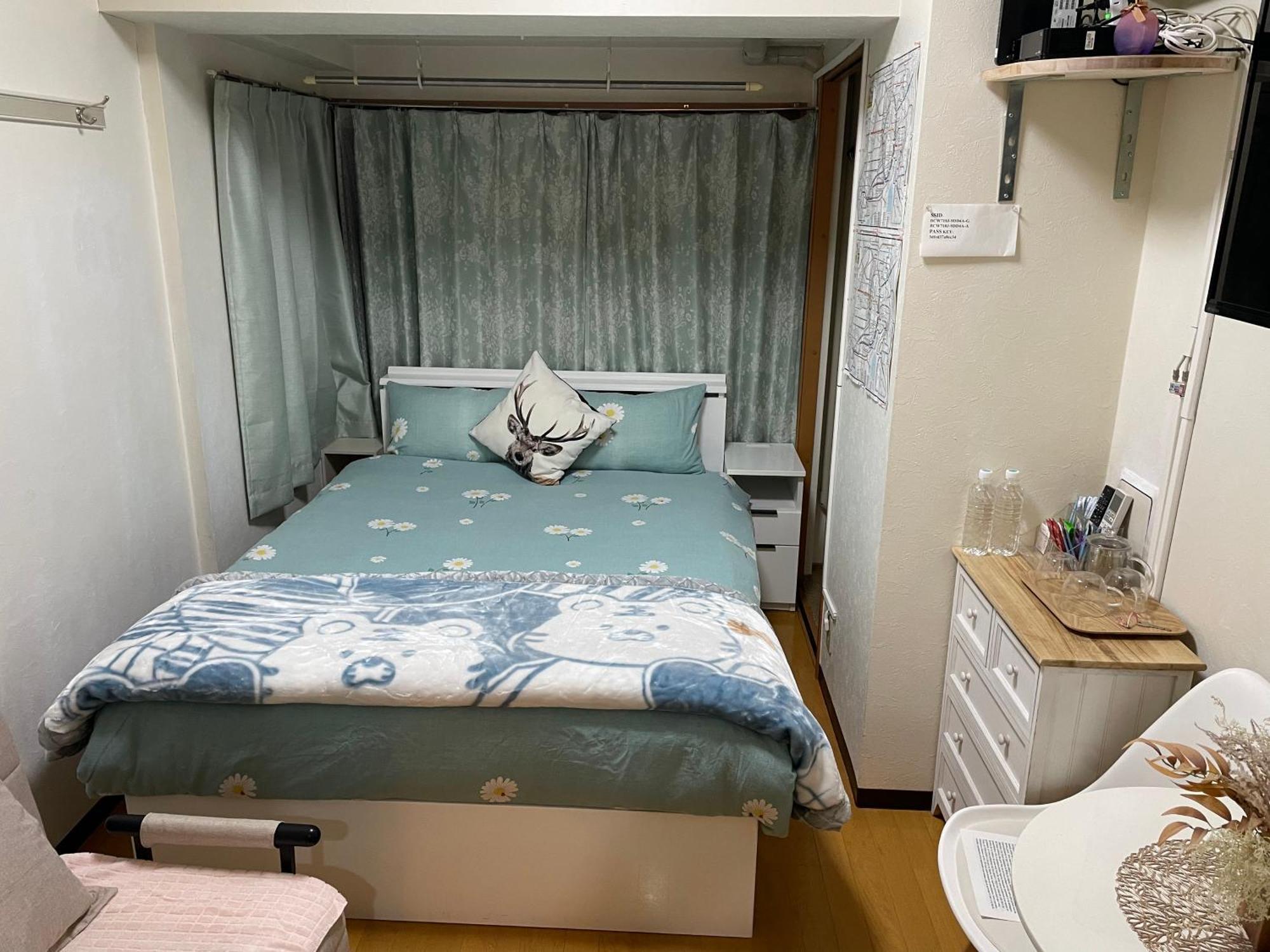 新宿安靜の家-A Quiet Home In Shinjuku - A 26 Square Meter Double Bed Room That Feels Like Home Tóquio Exterior foto